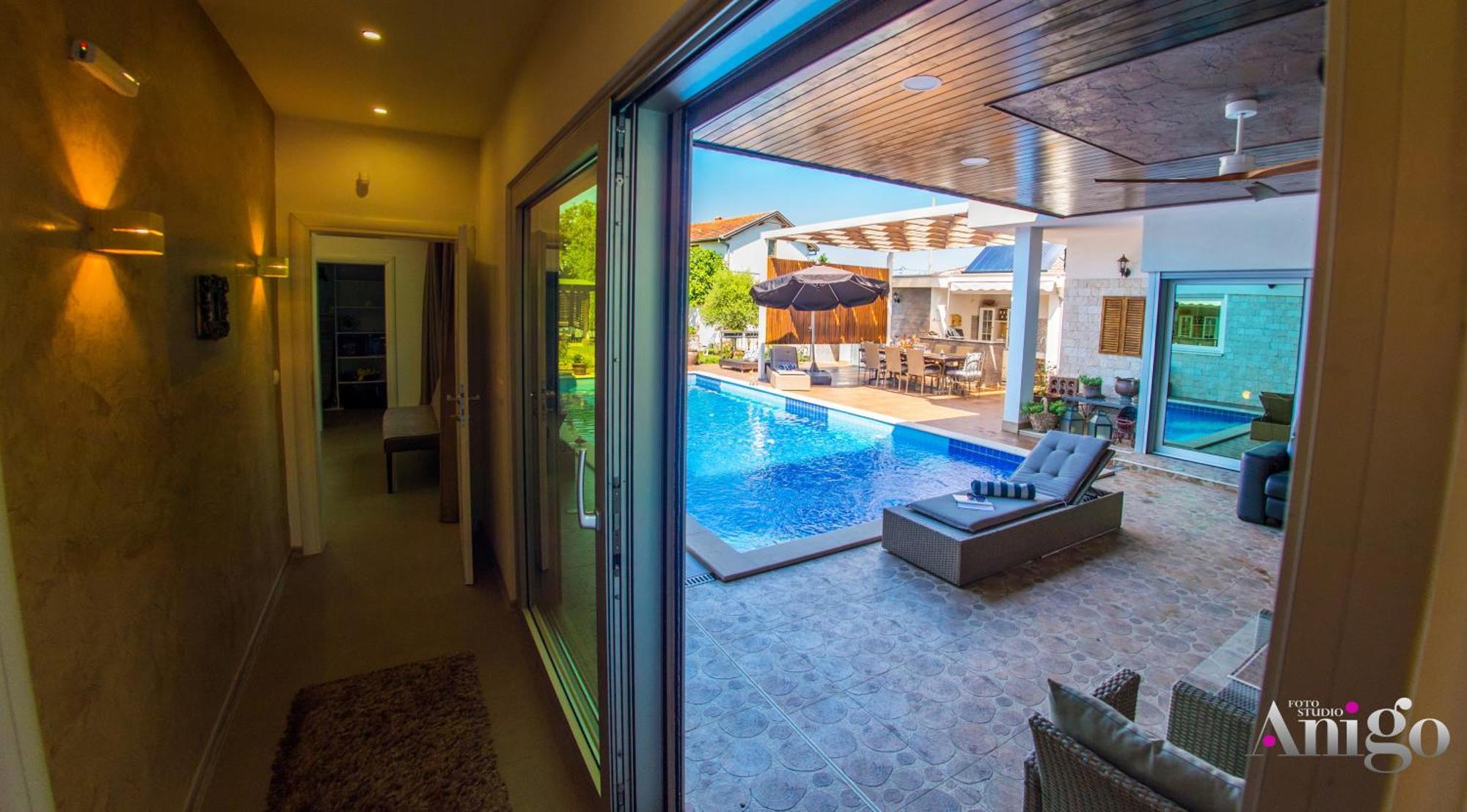 Villa Vie Благай Екстериор снимка