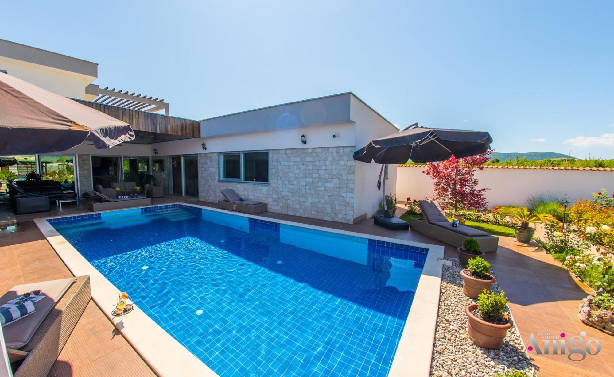 Villa Vie Благай Екстериор снимка